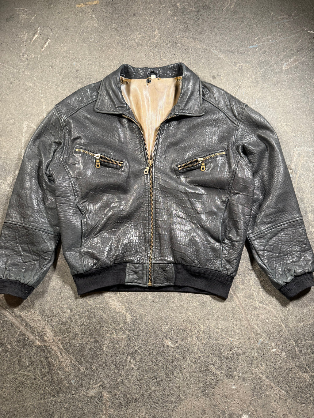 Veste en cuir vintage | Veste en cuir vintage aviateur | aspect usé | coupe courte | années 80/90 | L