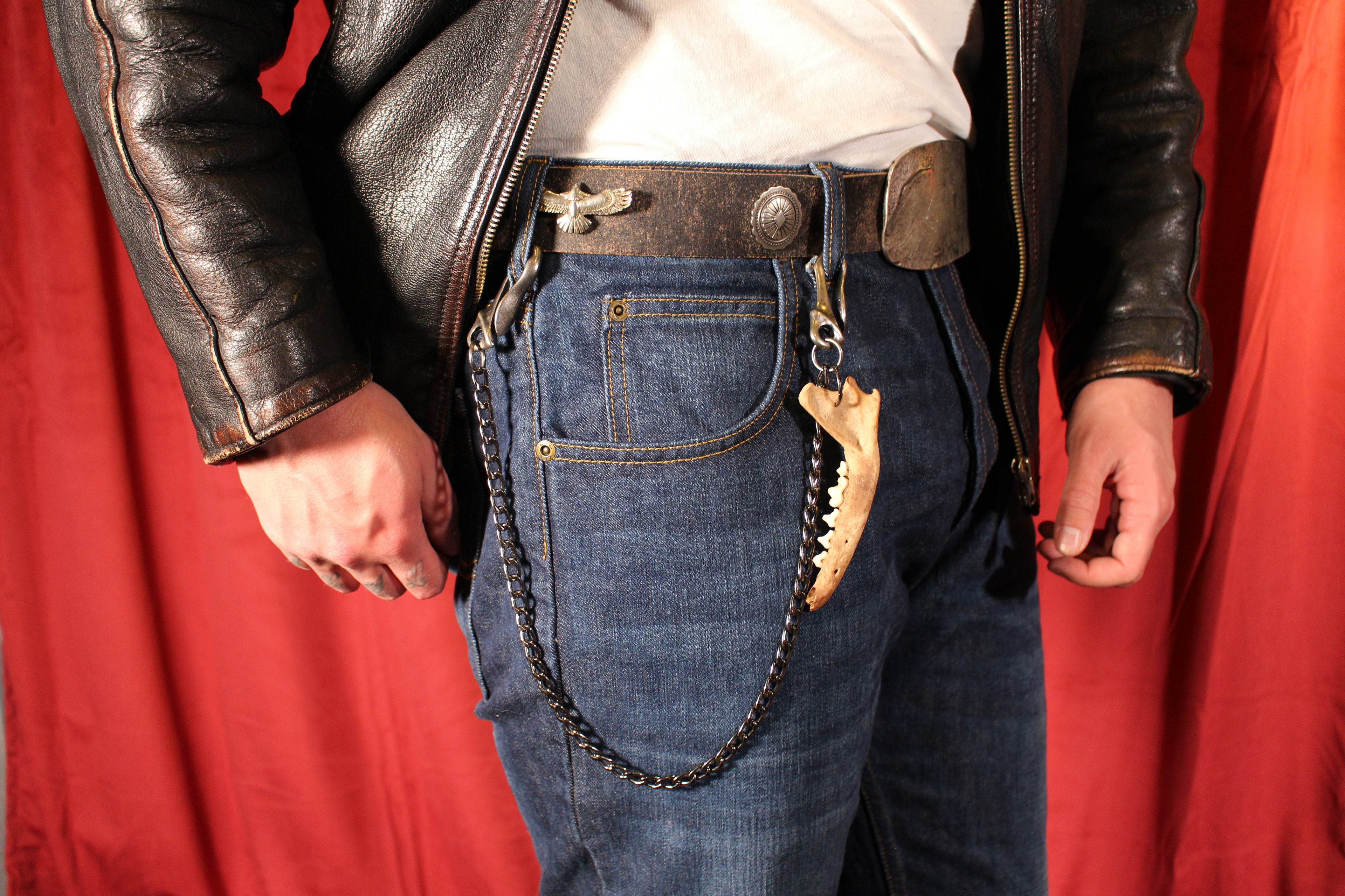 handmade fox jaw wallet chain | fuchs gebiss hosenkette