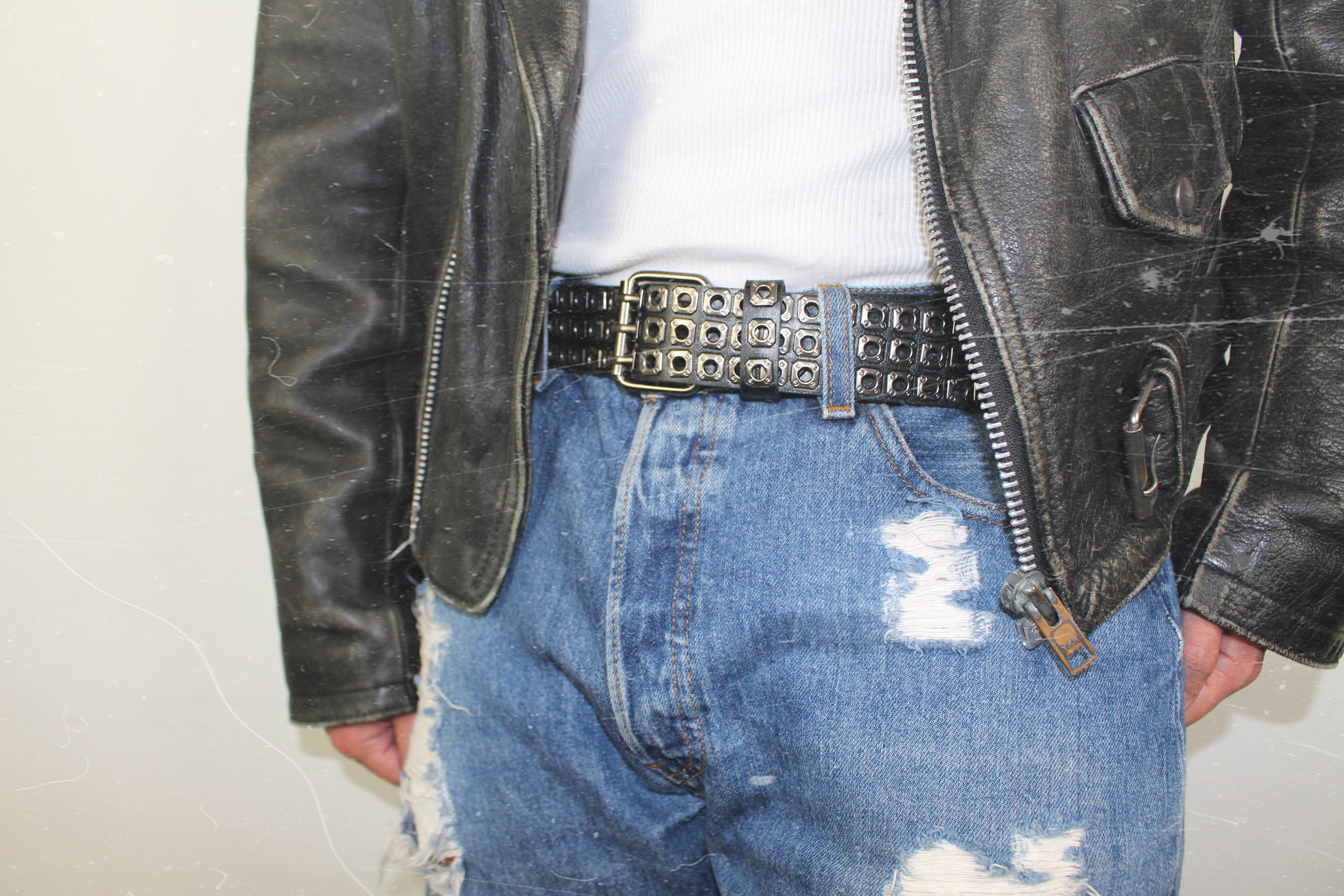 studded belt | nietengürtel
