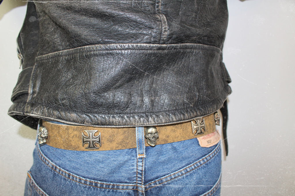 iron cross & skull leather belt | handmade | vintage look