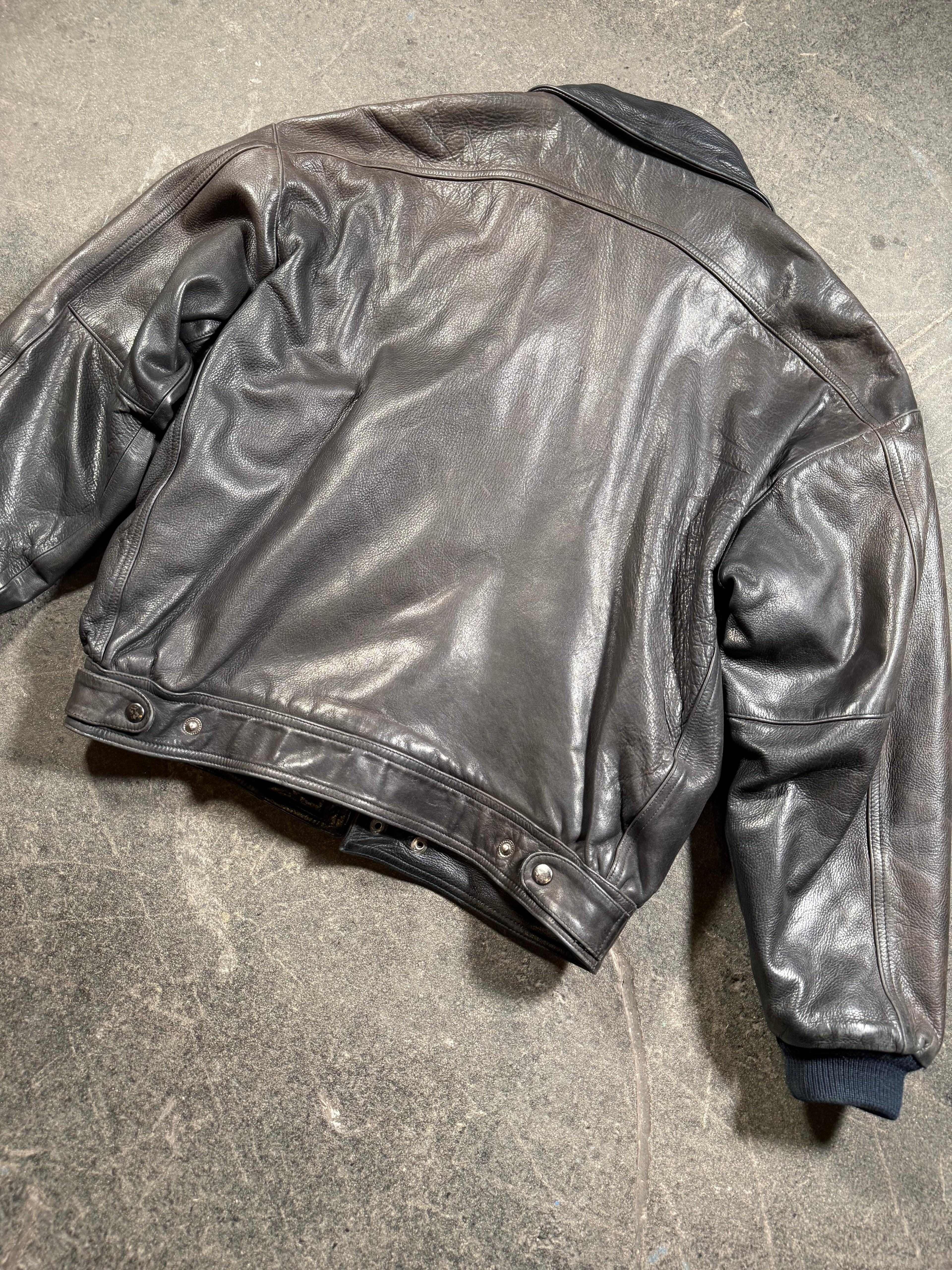 Veste en cuir vintage | Blouson aviateur en cuir vintage | Effet usé | Coupe courte | Années 80 / 90 | L